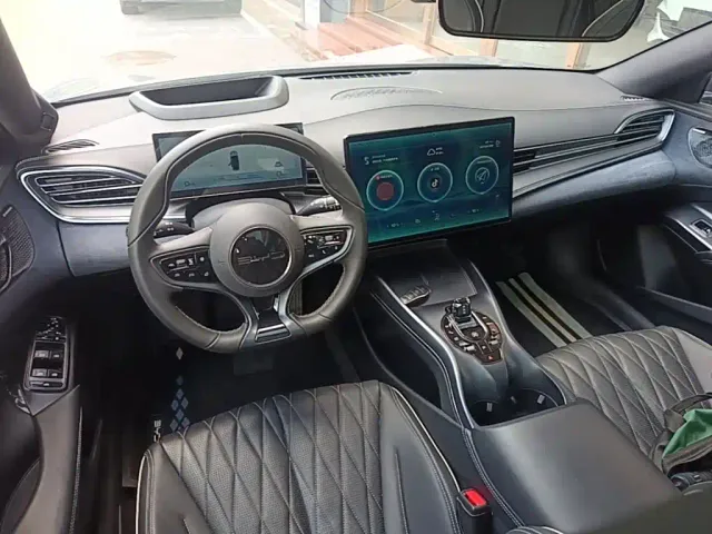 BYD Seal — Фото автомобиля 9