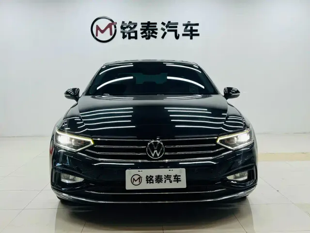 Volkswagen Magotan — Фото автомобиля 2
