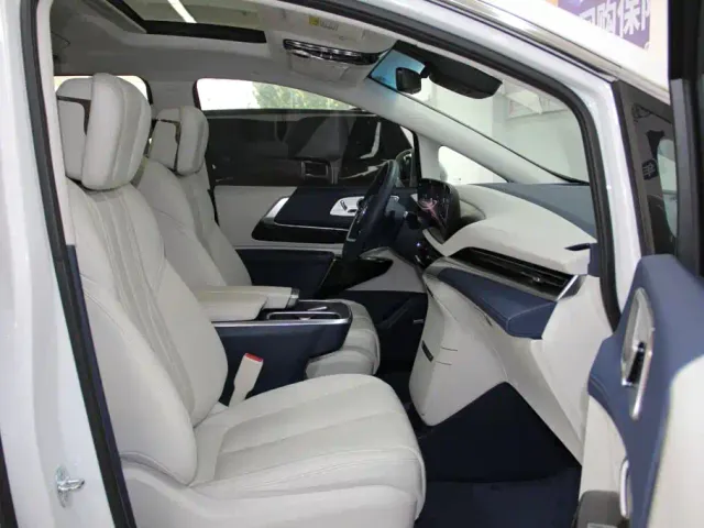 Buick Century — Фото автомобиля 10