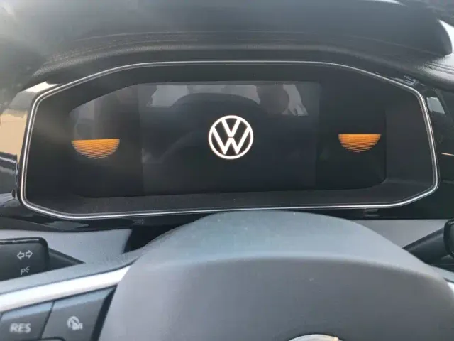 Volkswagen Sagitar — Фото автомобиля 14