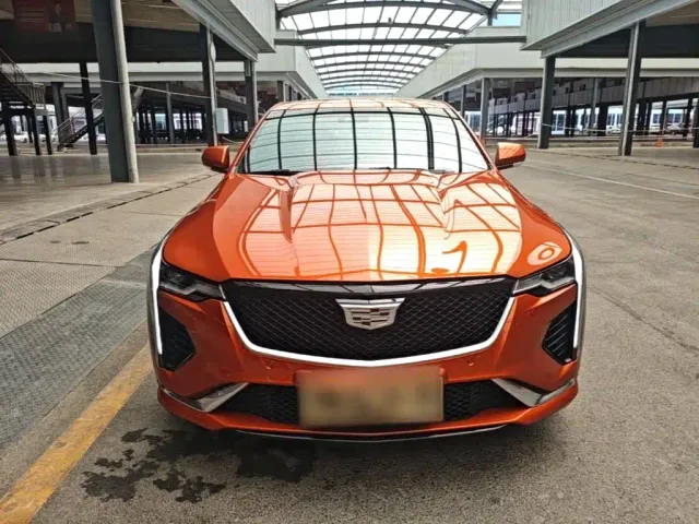 Cadillac CT4 — Фото автомобиля 2