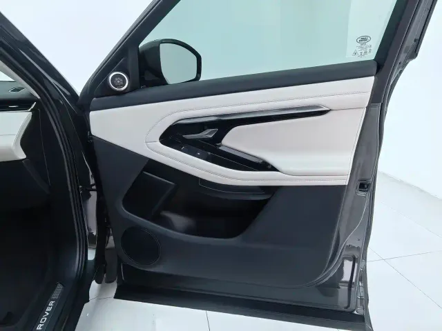 Land Rover Range Rover Evoque — Фото автомобиля 17