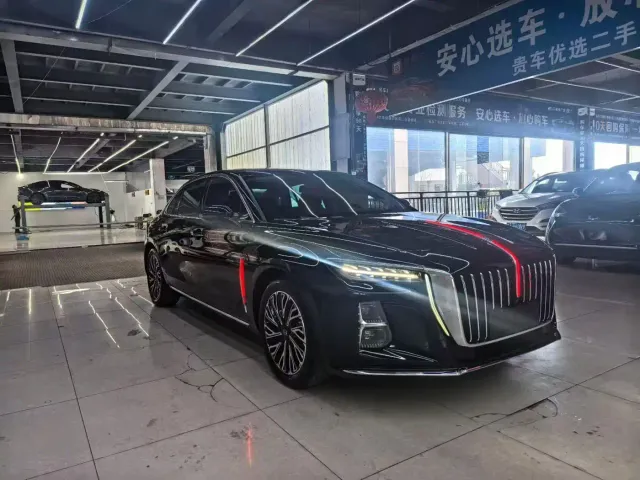 Hongqi H5 — Фото автомобиля 3