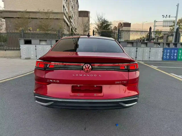 Volkswagen Lamando — Фото автомобиля 8
