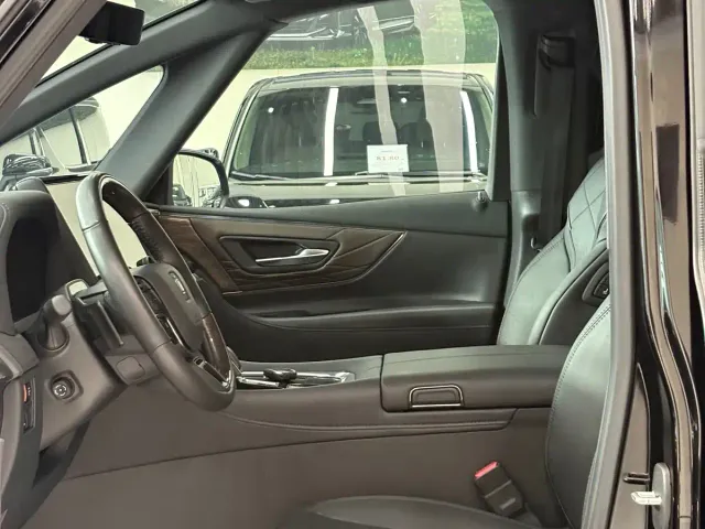 Toyota Vellfire — Фото автомобиля 5