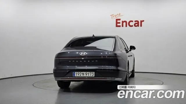 Hyundai Grandeur GN7 — Фото автомобиля 4