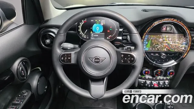 MINI Cooper — Фото автомобиля 14