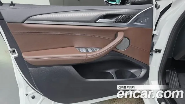 BMW X4 xDrive20i M Sport Pro Special Edition — Фото автомобиля 18