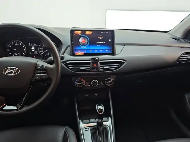 Hyundai Elantra — Фото автомобиля 13