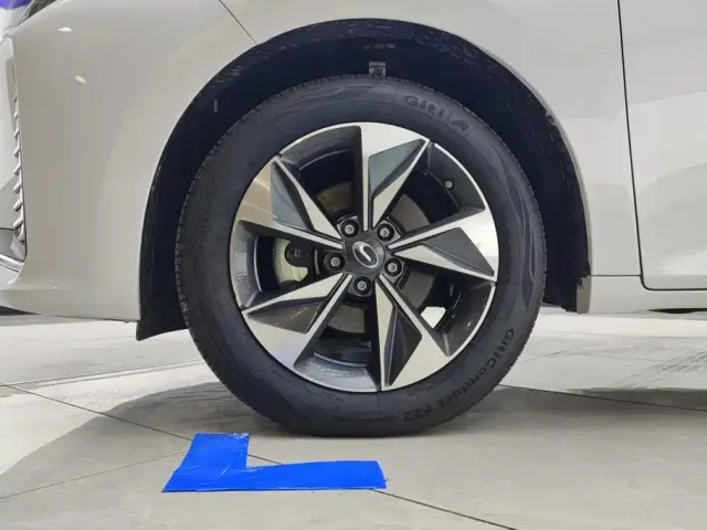 GAC Trumpchi M6 — Фото автомобиля 6