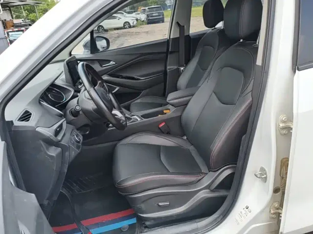 Chevrolet Orlando — Фото автомобиля 14