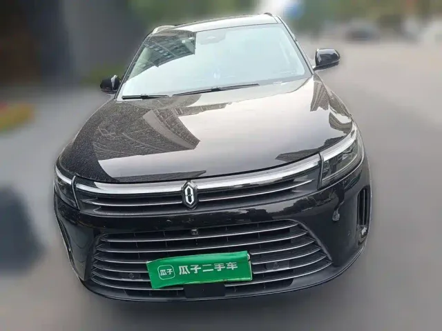 Aito M7 — Фото автомобиля 2
