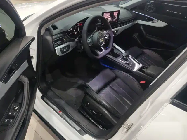 Audi A4L — Фото автомобиля 15