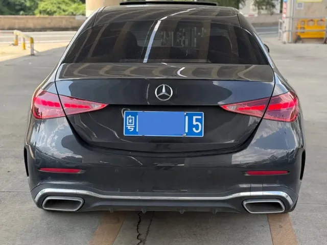 Mercedes-Benz C-Class — Фото автомобиля 4
