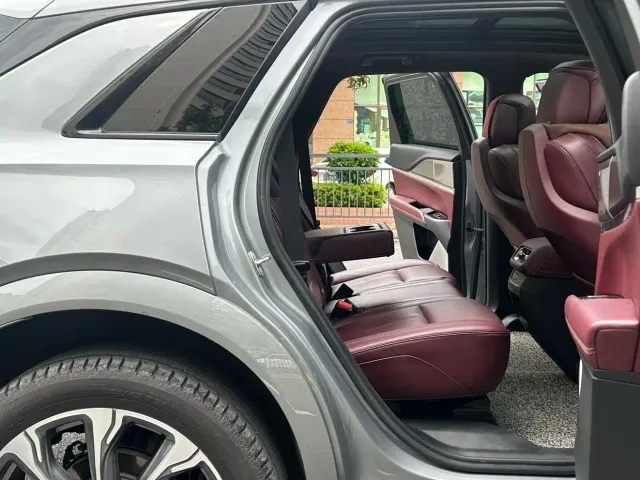 Cadillac XT5 — Фото автомобиля 27