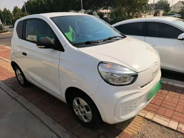 Roewe Clever — Фото автомобиля 3