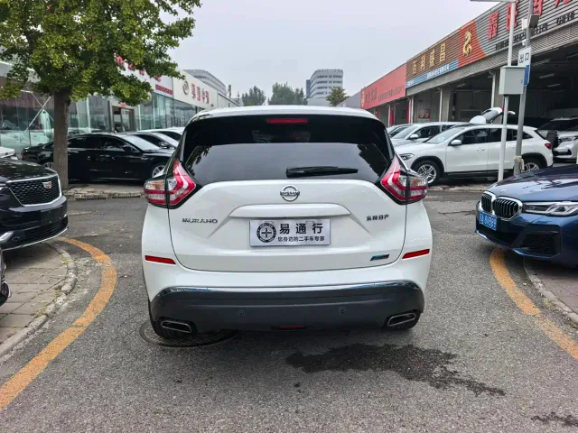 Nissan Murano — Фото автомобиля 16
