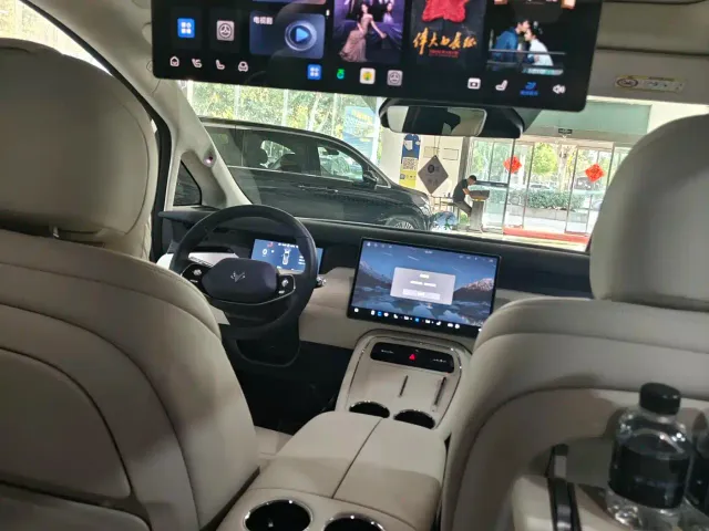 Arcfox Wendao V9 — Фото автомобиля 15