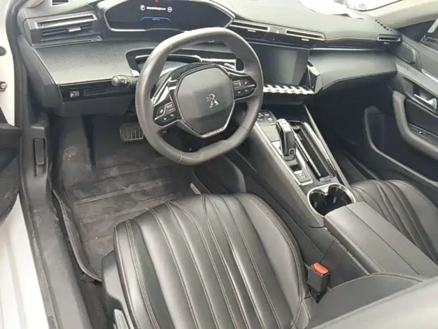 Peugeot 508 — Фото автомобиля 5
