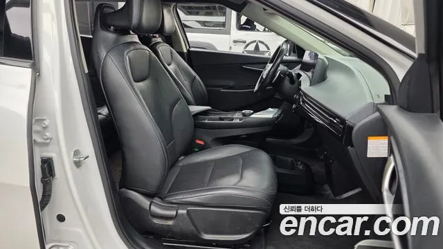 Kia EV6 — Фото автомобиля 11