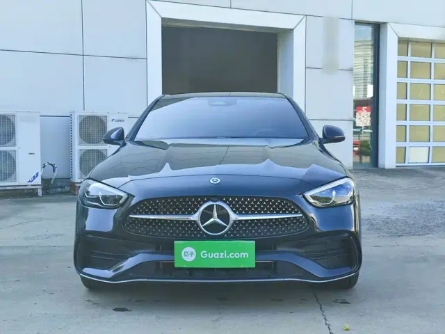 Mercedes-Benz C-Class — Фото автомобиля 2