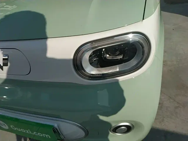 Wuling Hongguang Mini EV — Фото автомобиля 23