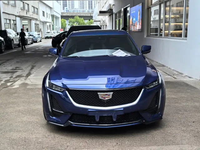 Cadillac CT5 — Фото автомобиля 2