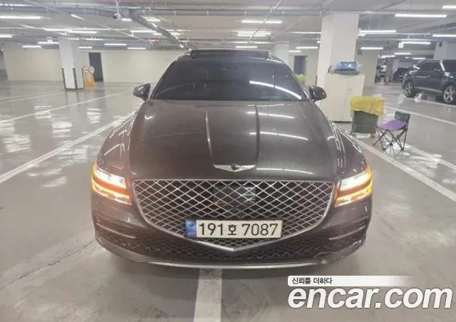 Фотография автомобиля — Genesis G80 RG3
