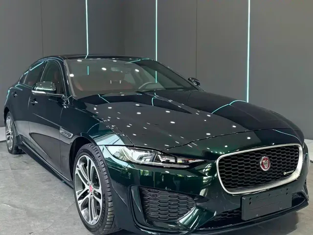 Jaguar XEL — Фото автомобиля 3