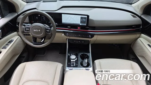 Kia Carnival Generation 4 — Фото автомобиля 9
