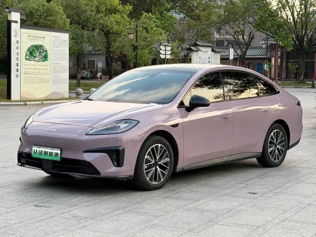 Фотография автомобиля — GAC Aion RT