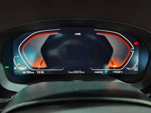BMW 5 Series — Фото автомобиля 11