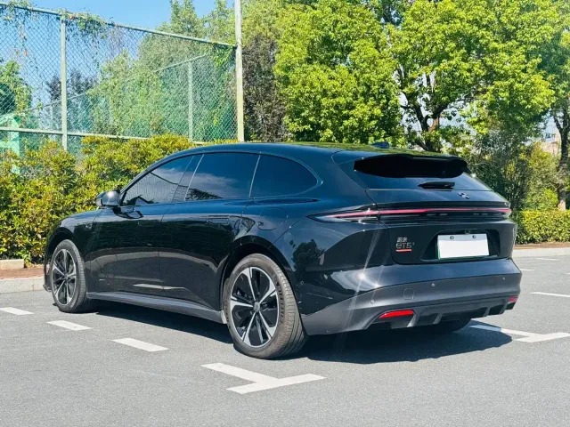 Nio ET5 Touring — Фото автомобиля 4