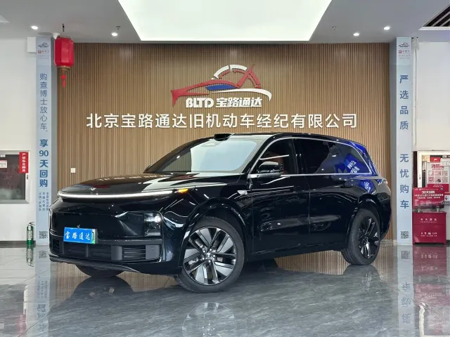 Фотография автомобиля — Li Auto L9
