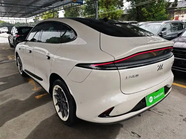 IM Motors LS6 — Фото автомобиля 4