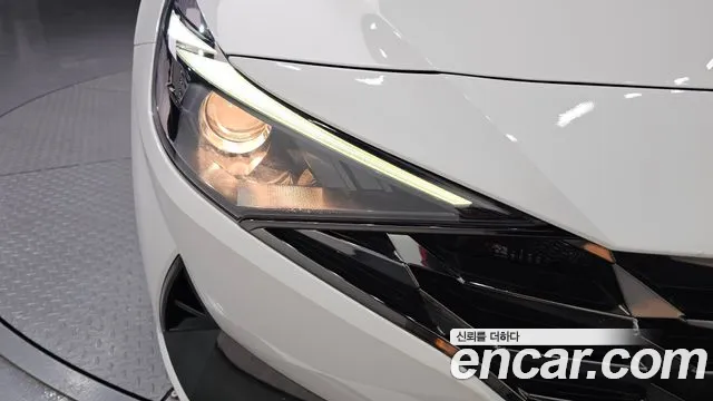 Hyundai AVANTE Avante (CN7) — Фото автомобиля 22