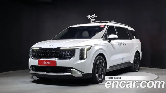 Фотография автомобиля — Kia Carnival 4th Gen