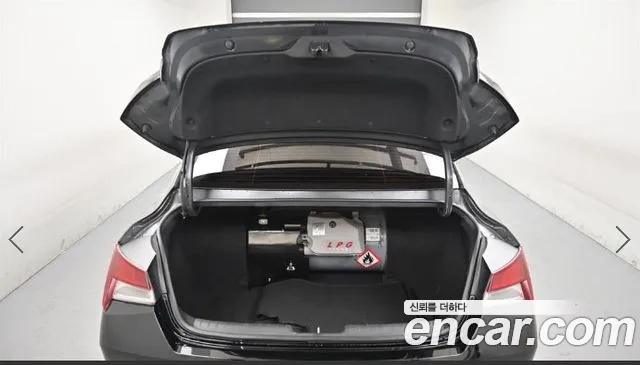 Hyundai Avante CN7 — Фото автомобиля 18