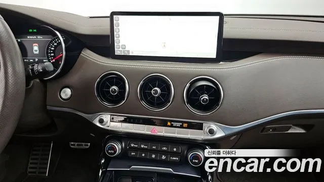 Kia Stinger Stinger Meister — Фото автомобиля 13