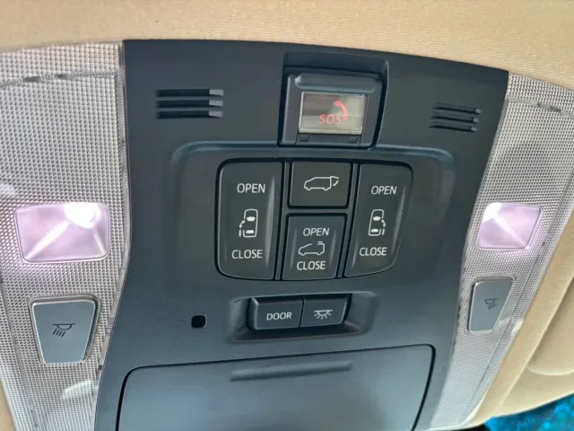 Toyota Alphard — Фото автомобиля 15