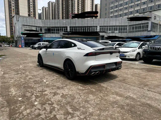 Changan UNI-V — Фото автомобиля 9