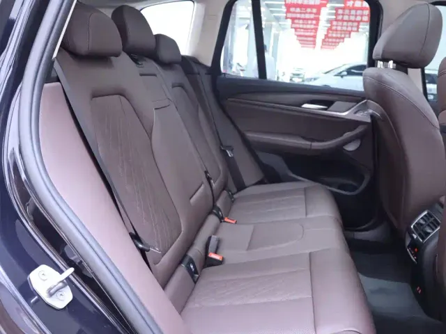 BMW X3 — Фото автомобиля 22