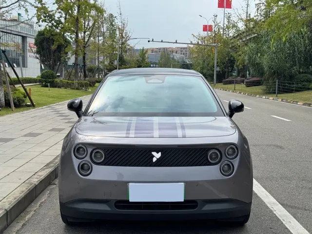 Firefly Firefly 2025 Luminescent Edition — Фото автомобиля 2