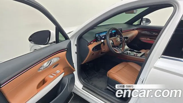 Genesis GV70 — Фото автомобиля 17