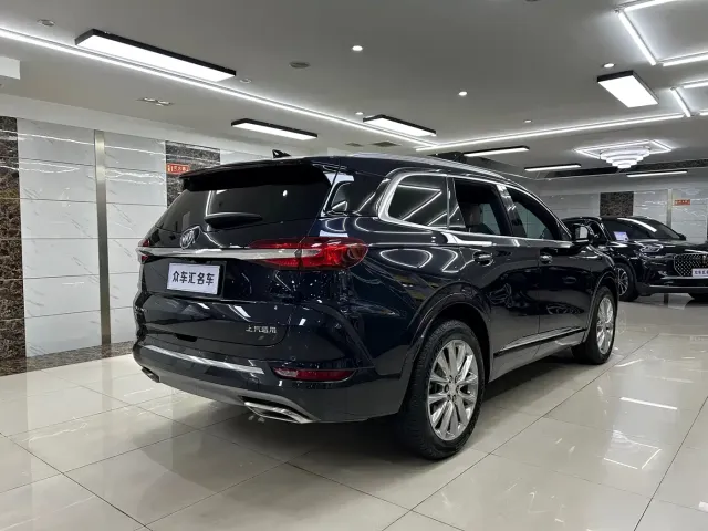 Buick Enclave — Фото автомобиля 20