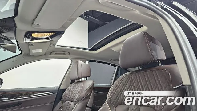 BMW 5 Series G30 — Фото автомобиля 19