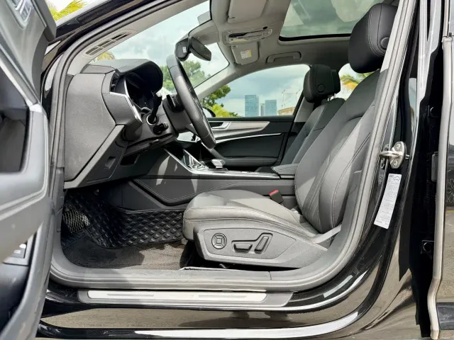 Audi A6 — Фото автомобиля 10
