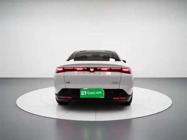 Arcfox Alpha S5 — Фото автомобиля 5