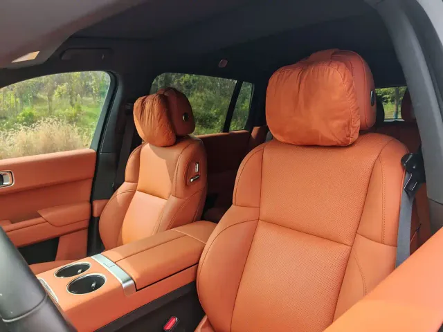 Li Auto L7 — Фото автомобиля 10