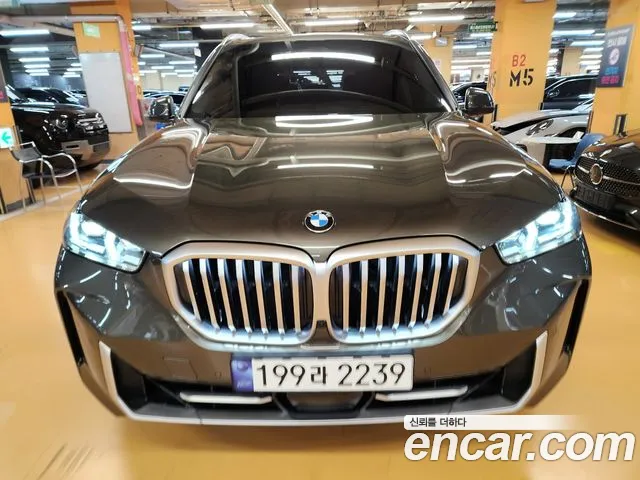 Фотография автомобиля — BMW X5 G05